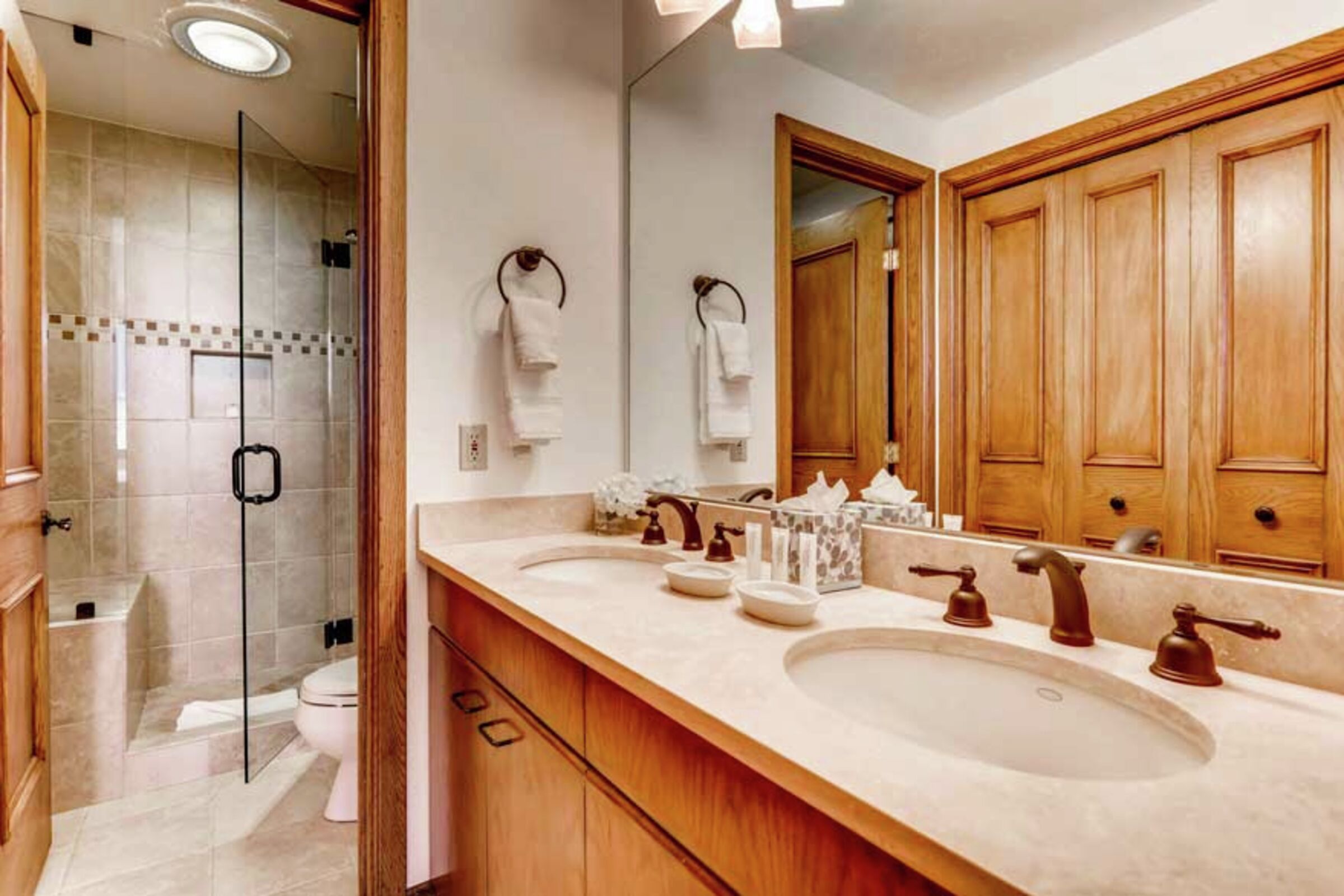 Master Ensuite Bathroom