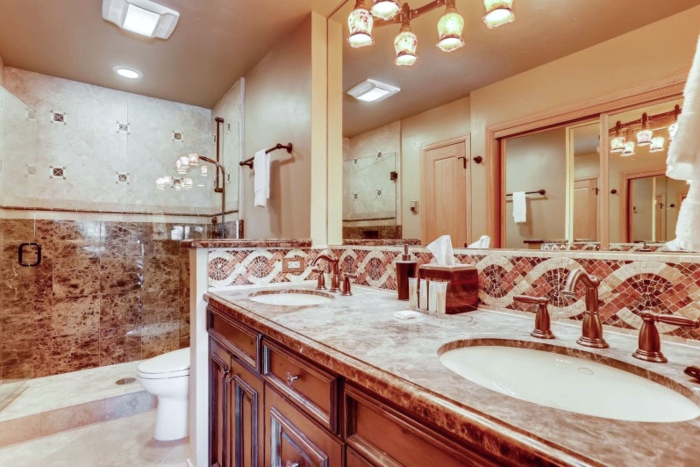 Master Ensuite Bathroom