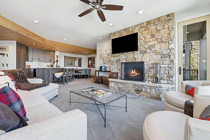 #208 - Westview - Living Area
