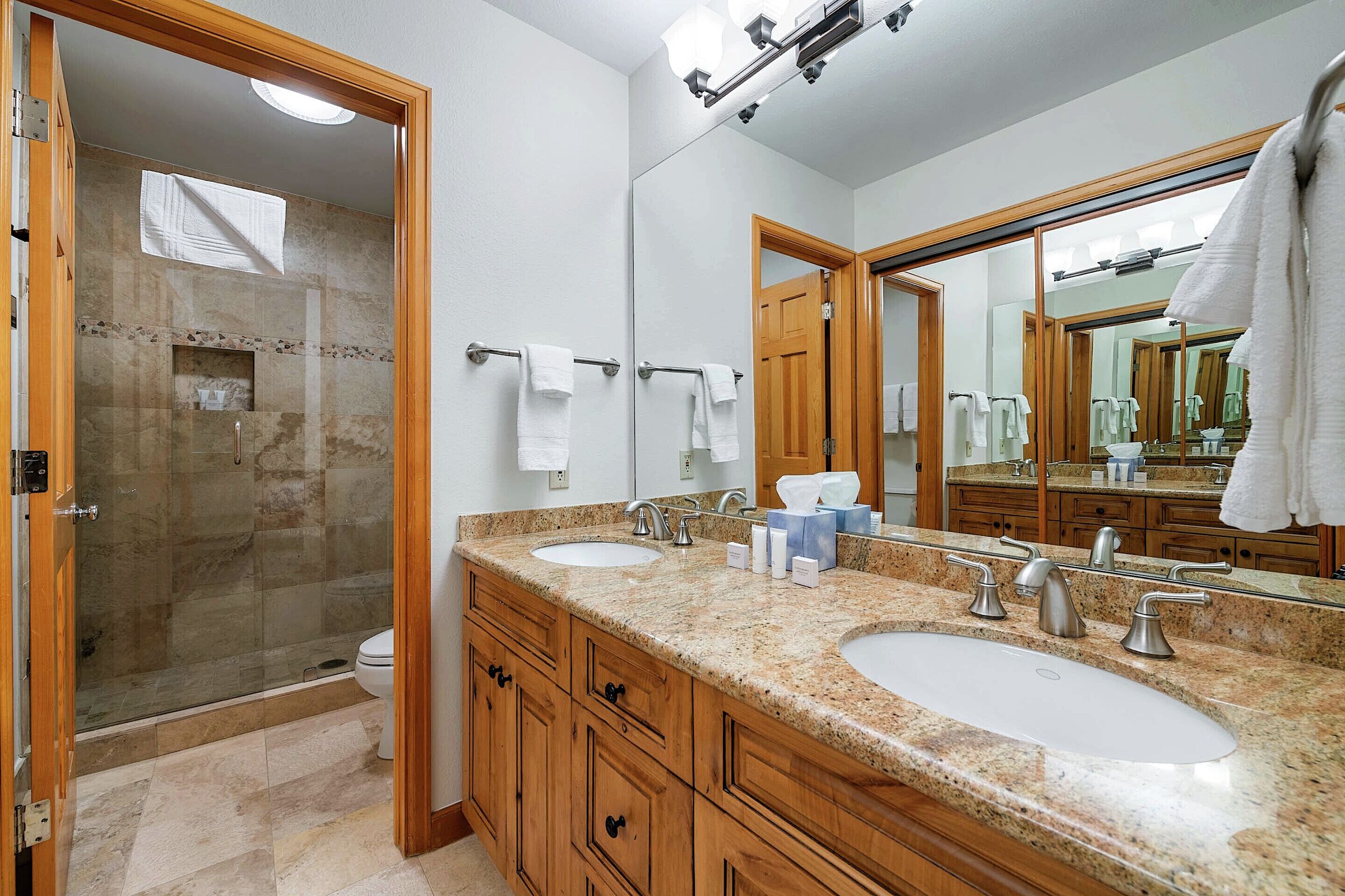 Master Ensuite Bathroom