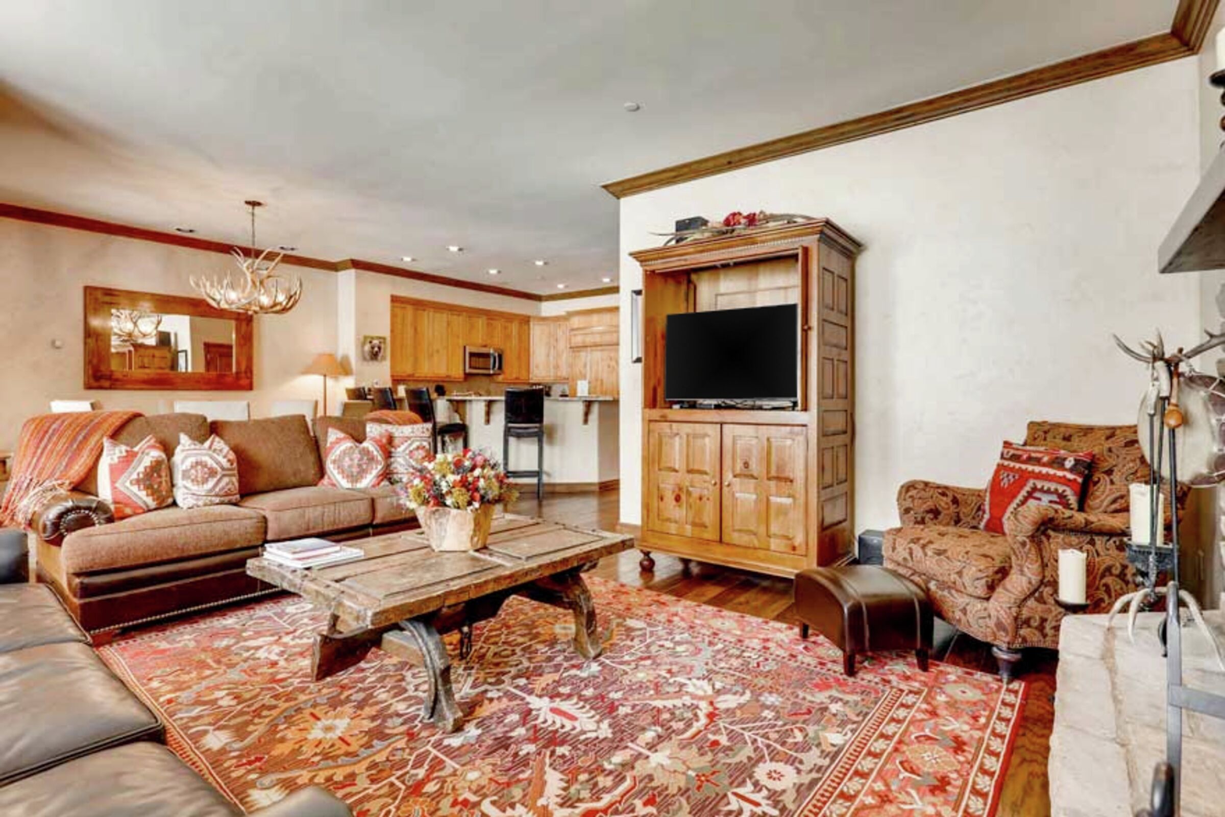#200 - Living Area