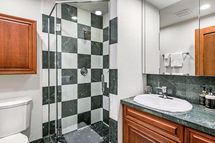 #102 - Bathroom
