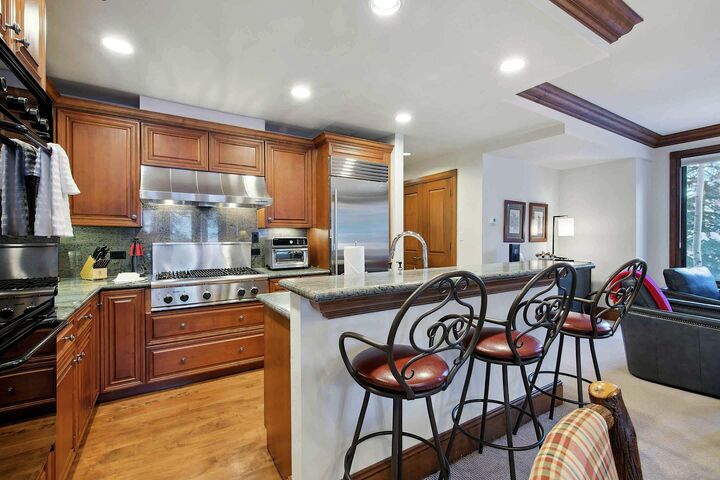 #102 - Kitchen