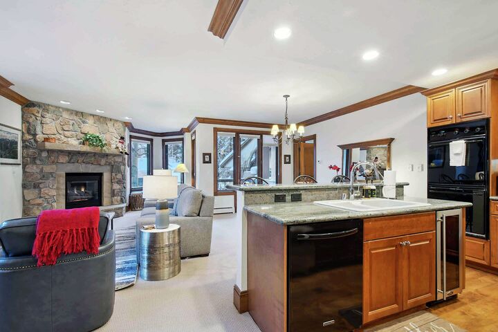 #102 - Kitchen