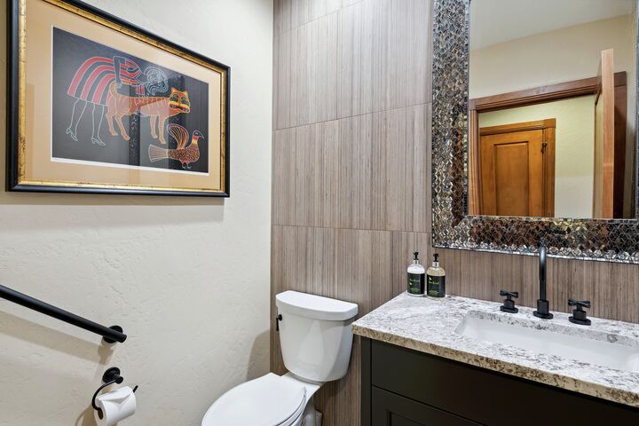 #204 - Bathroom