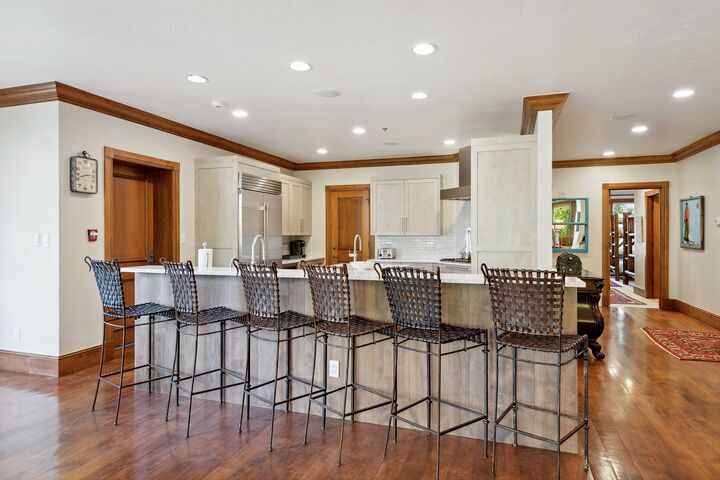 #204 - Kitchen