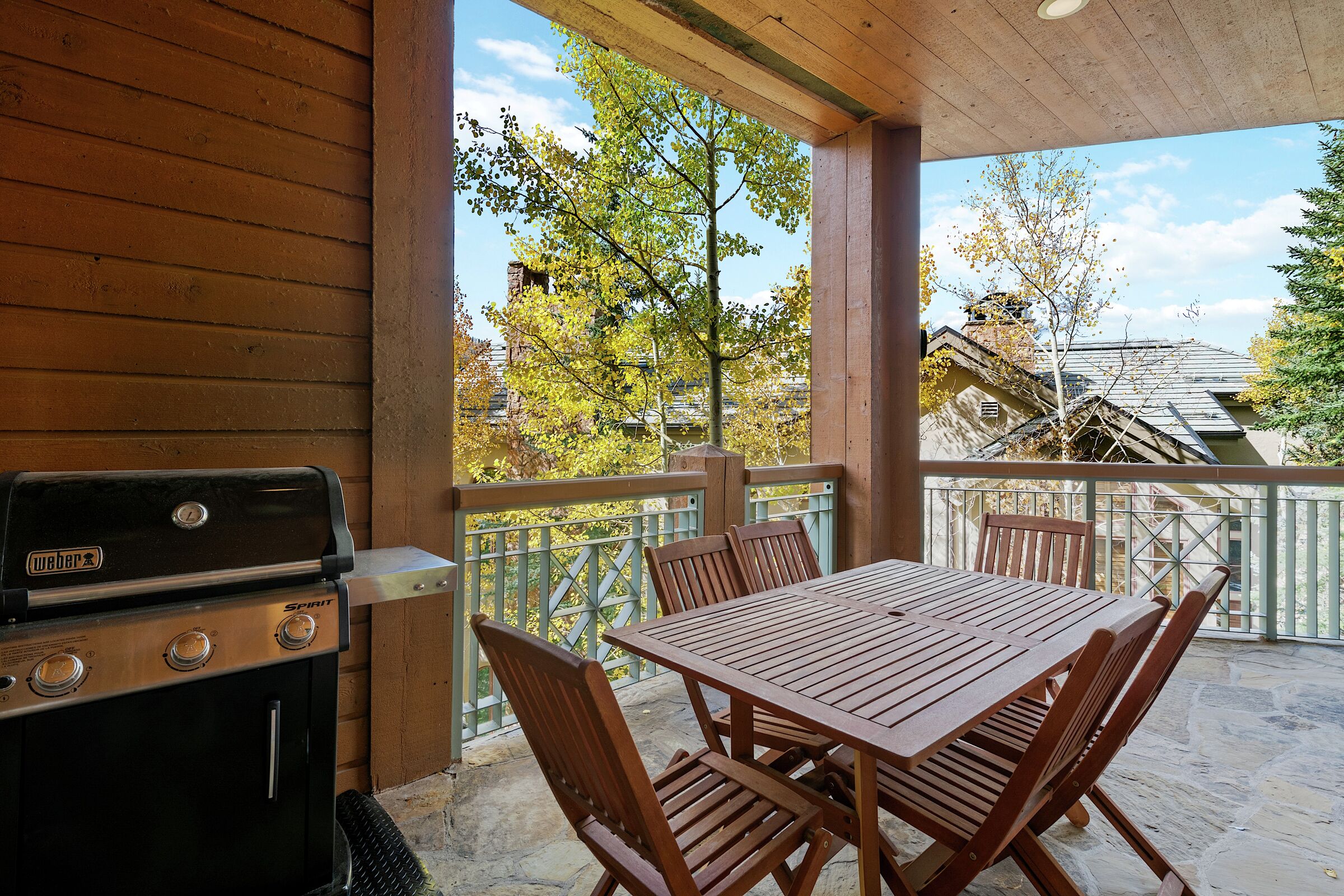 Balcony with BBQ