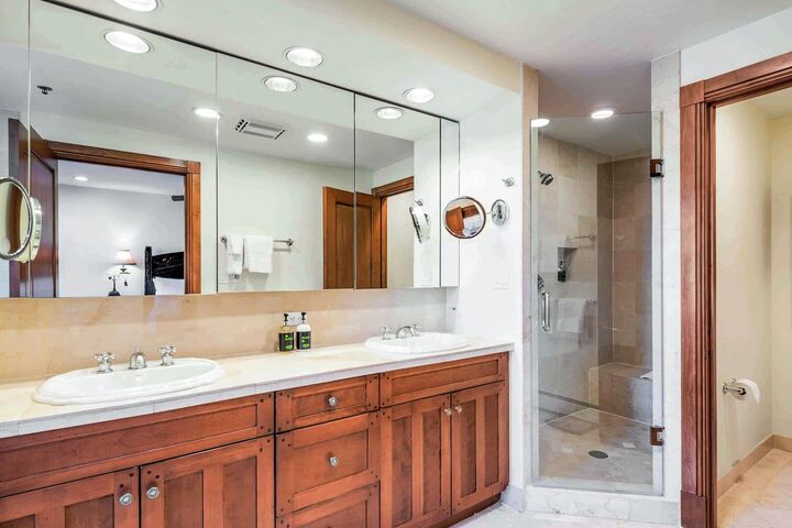 Master Ensuite Bathroom