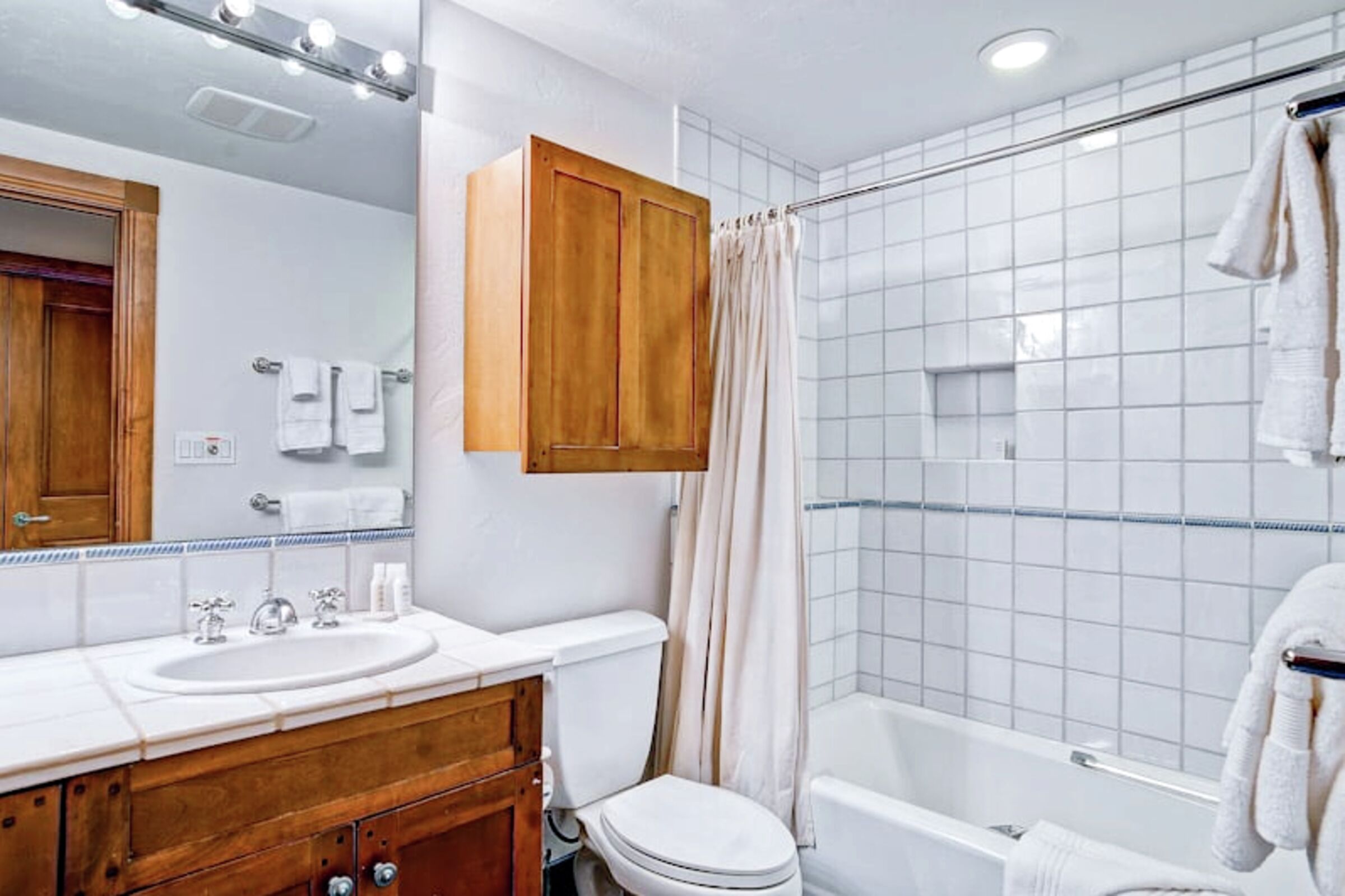 #101 - Ensuite Bathroom 