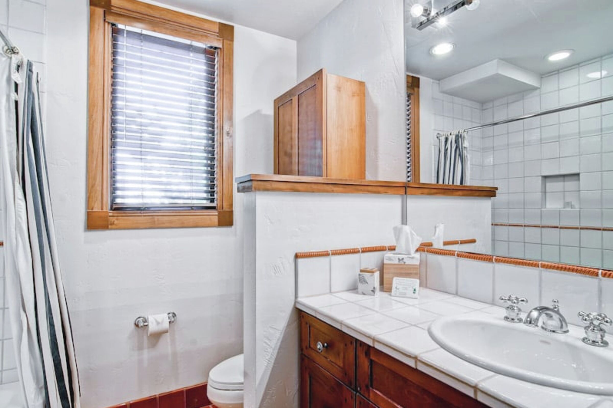 #101 - Ensuite Bathroom