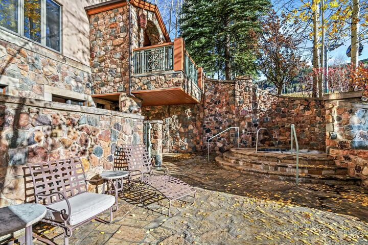 Patio with Hot Tub
