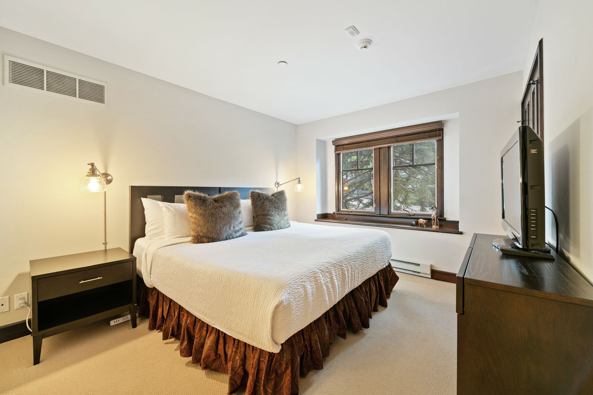 #A1 - Bedroom