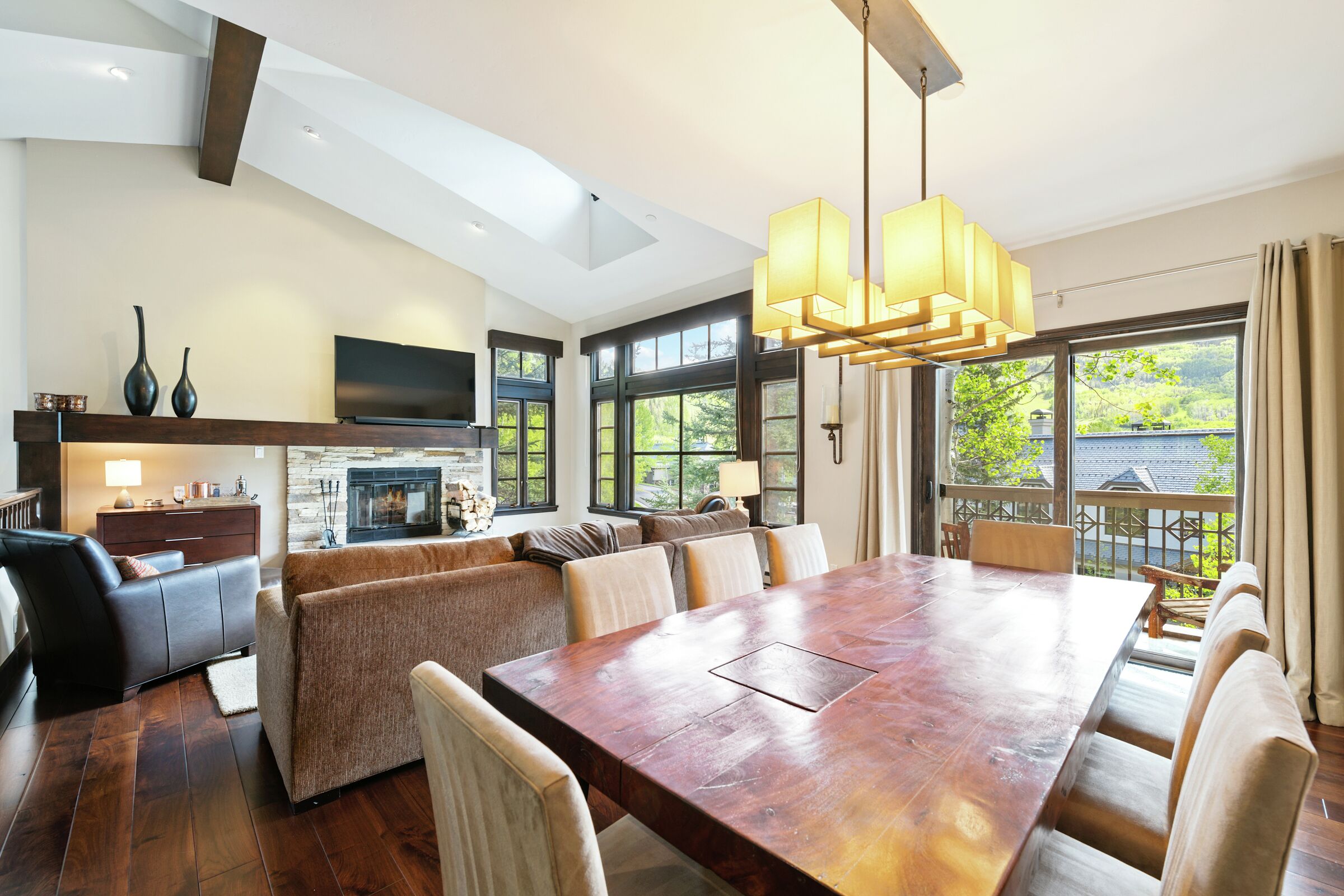#A1 - Dining Area