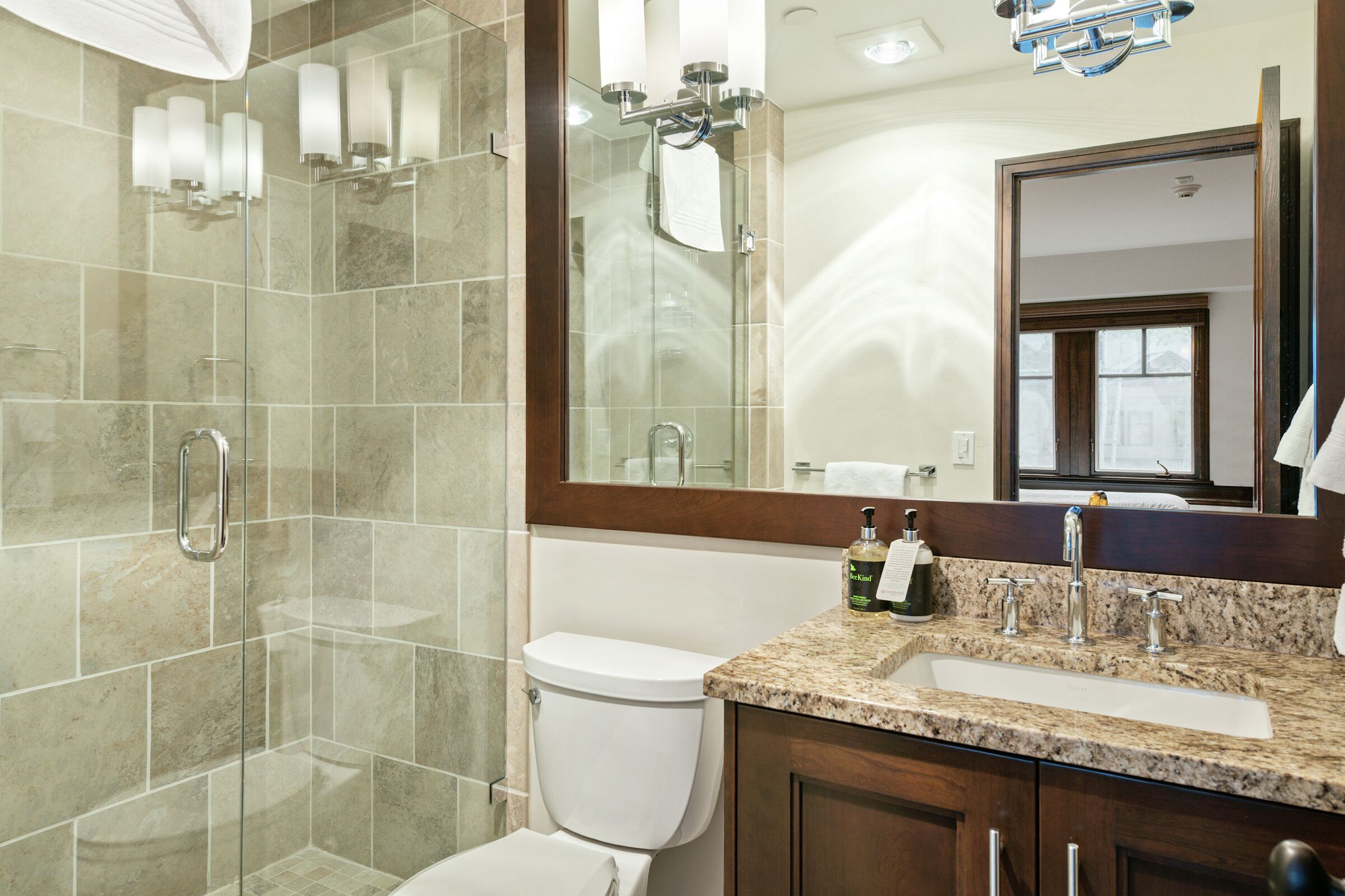 #A1 - Ensuite Bathroom