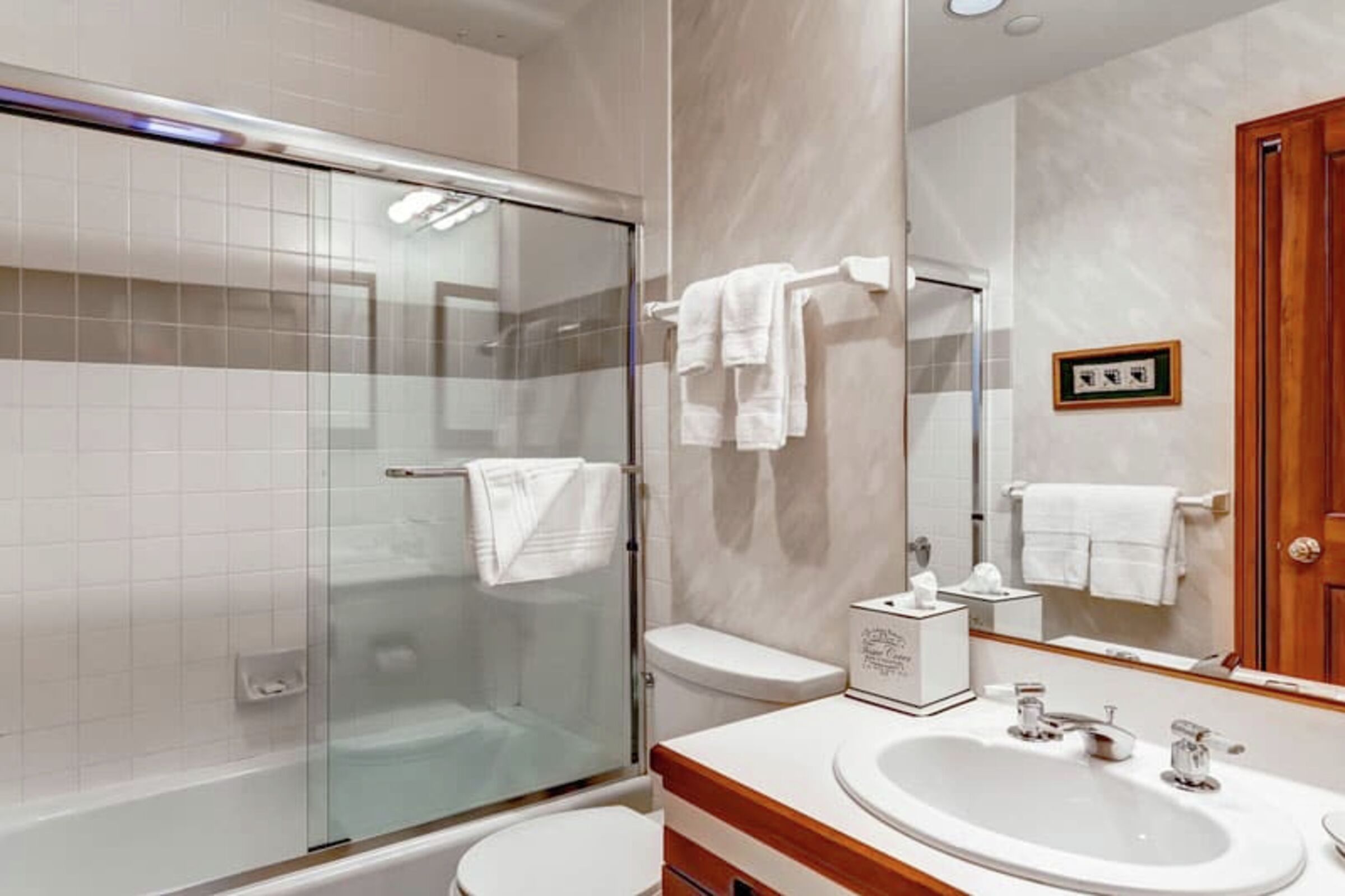 #P2 - Ensuite Bathroom