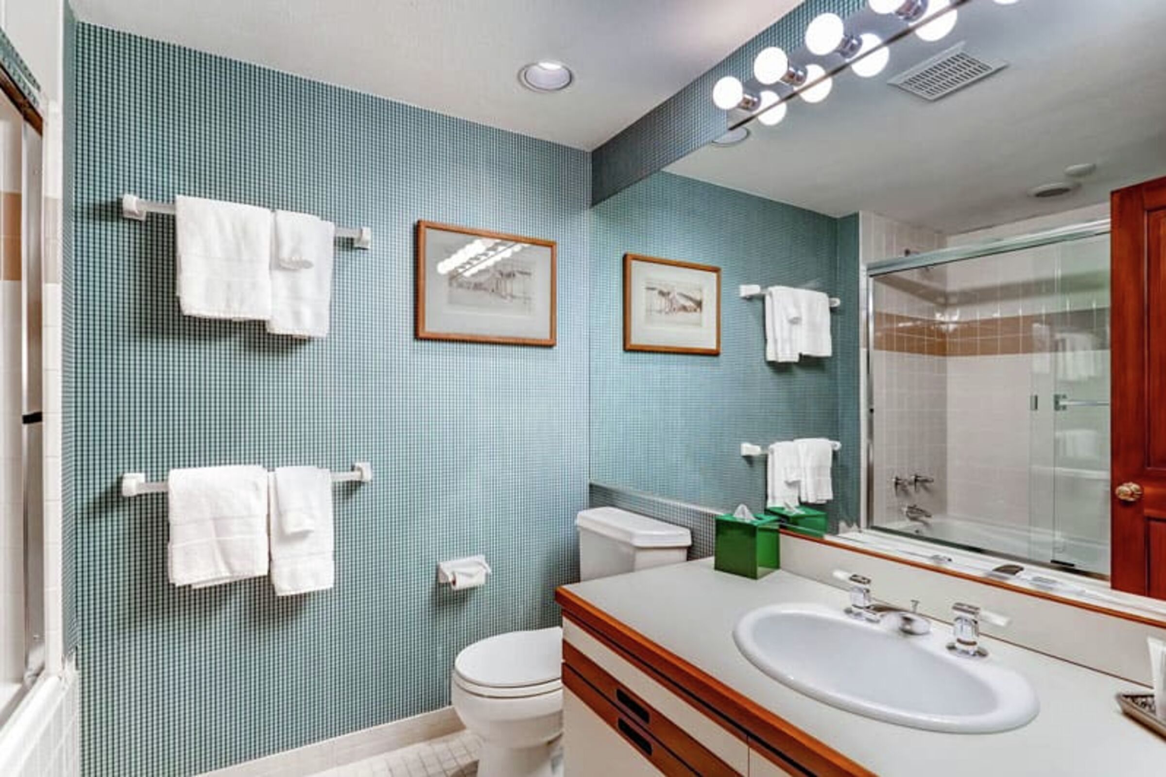 #P2 - Ensuite Bathroom