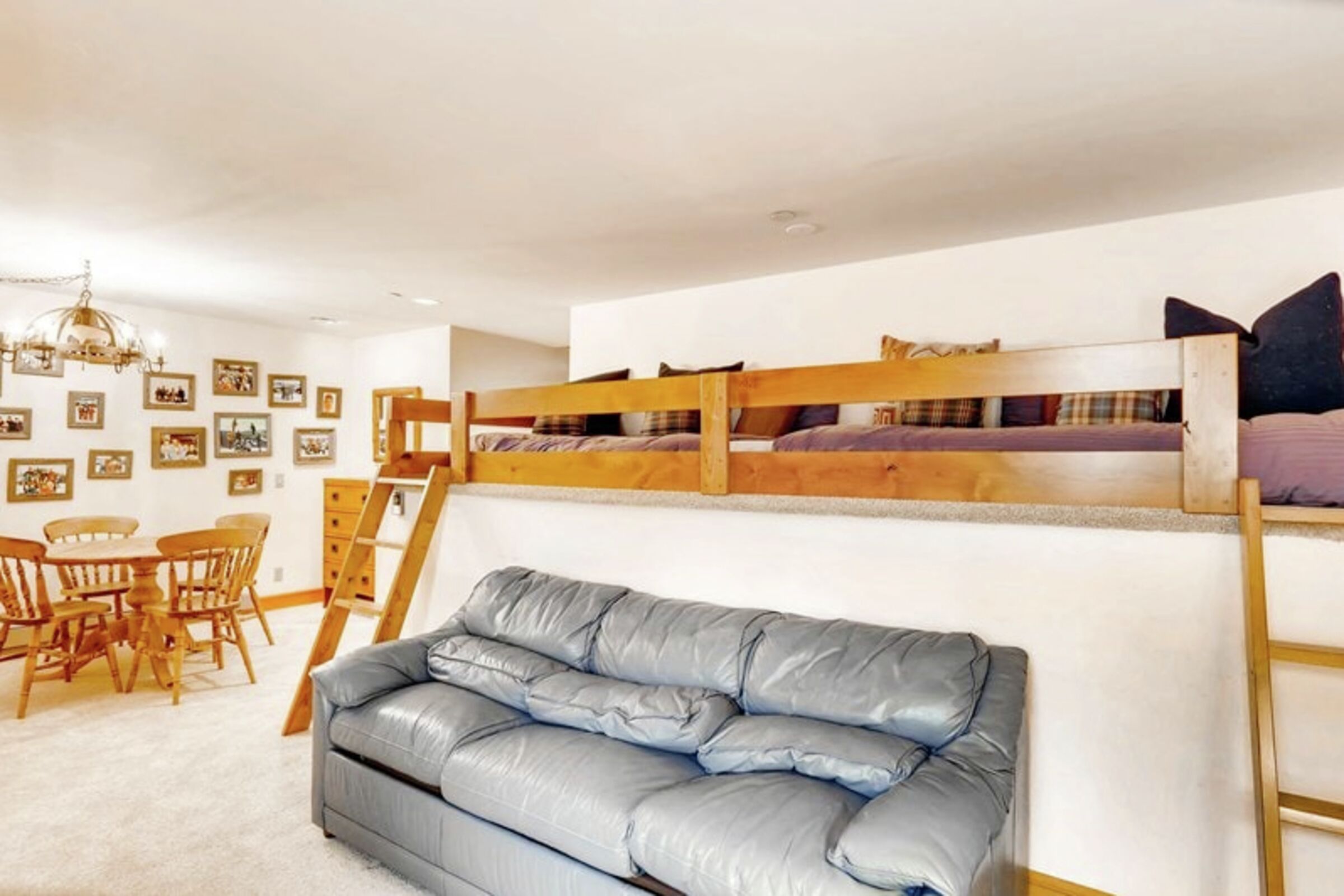 Den with Bunk Bed