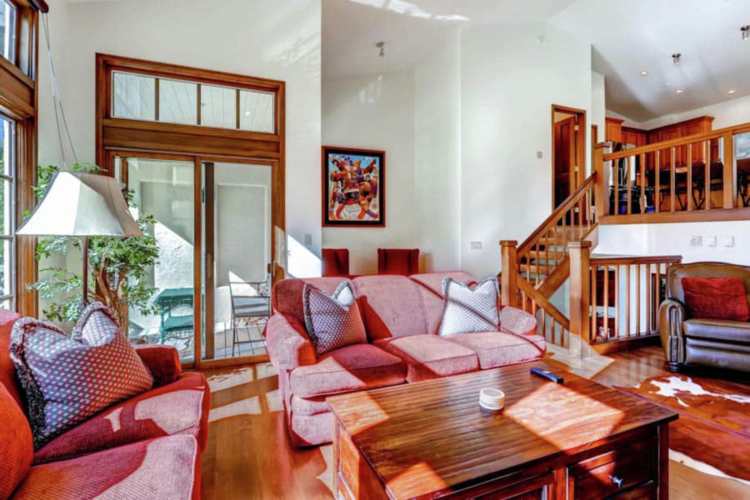 #N5 - Living Area