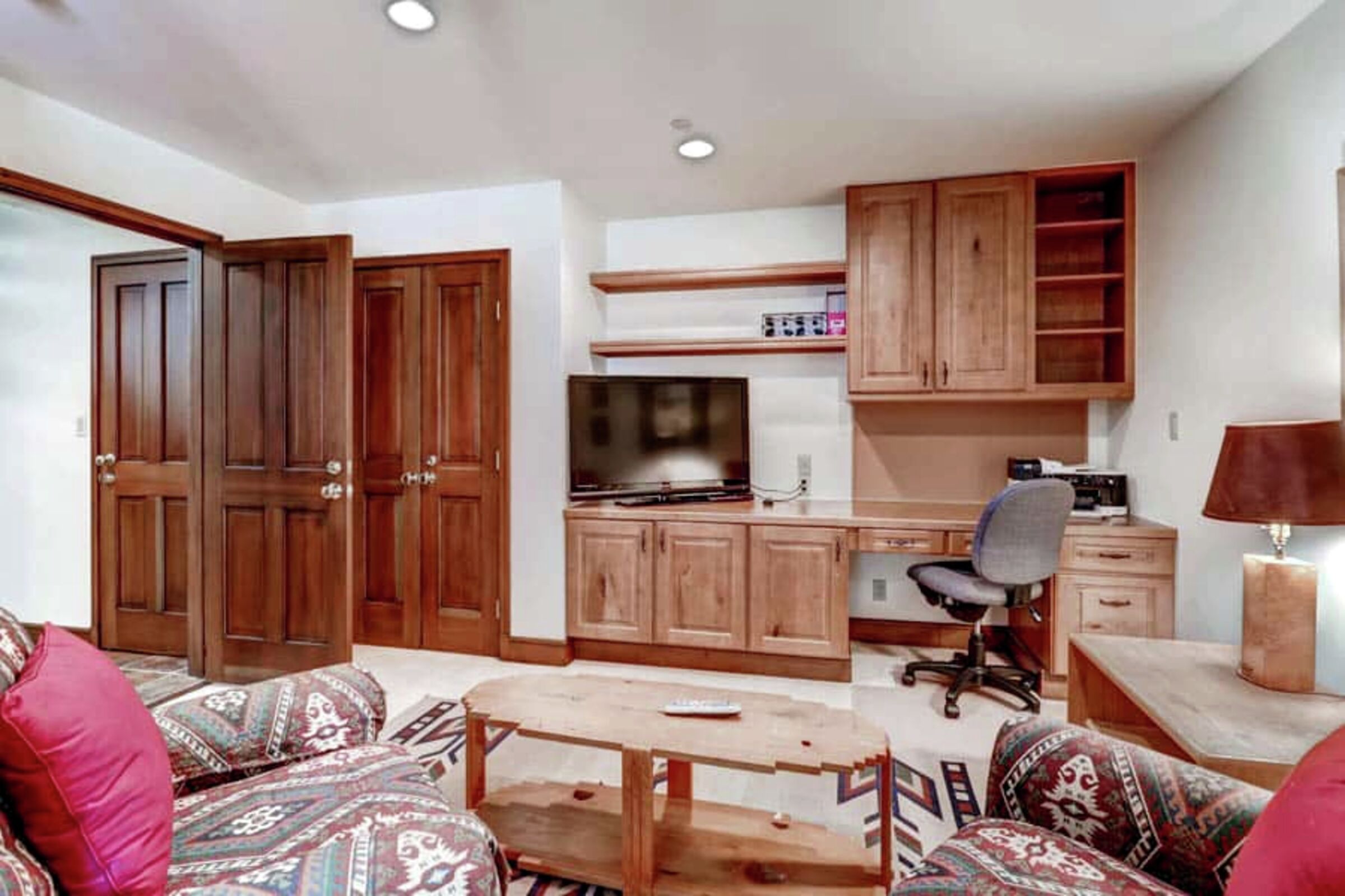 #N5 - Office Area