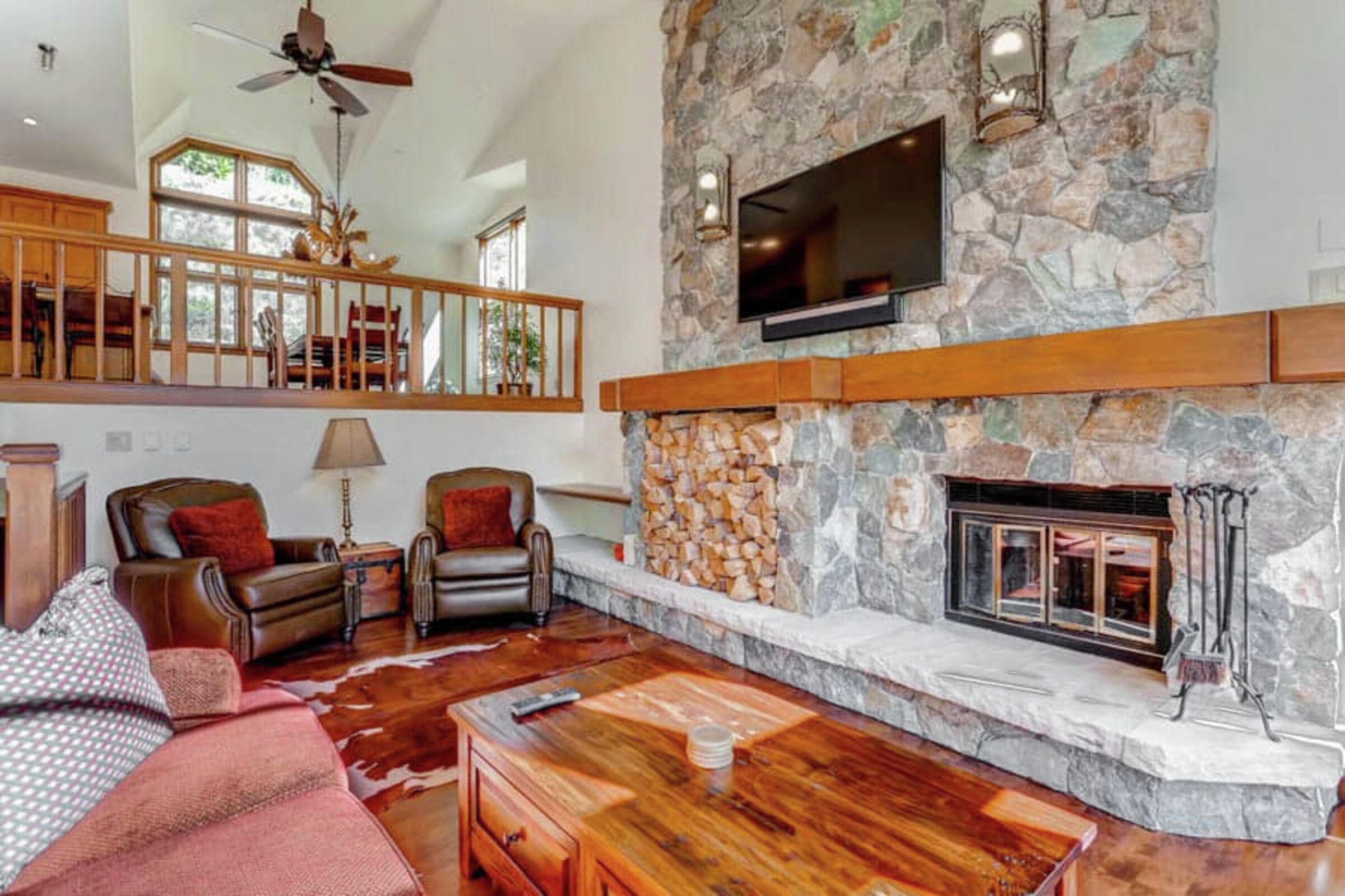 #N5 - Living Area