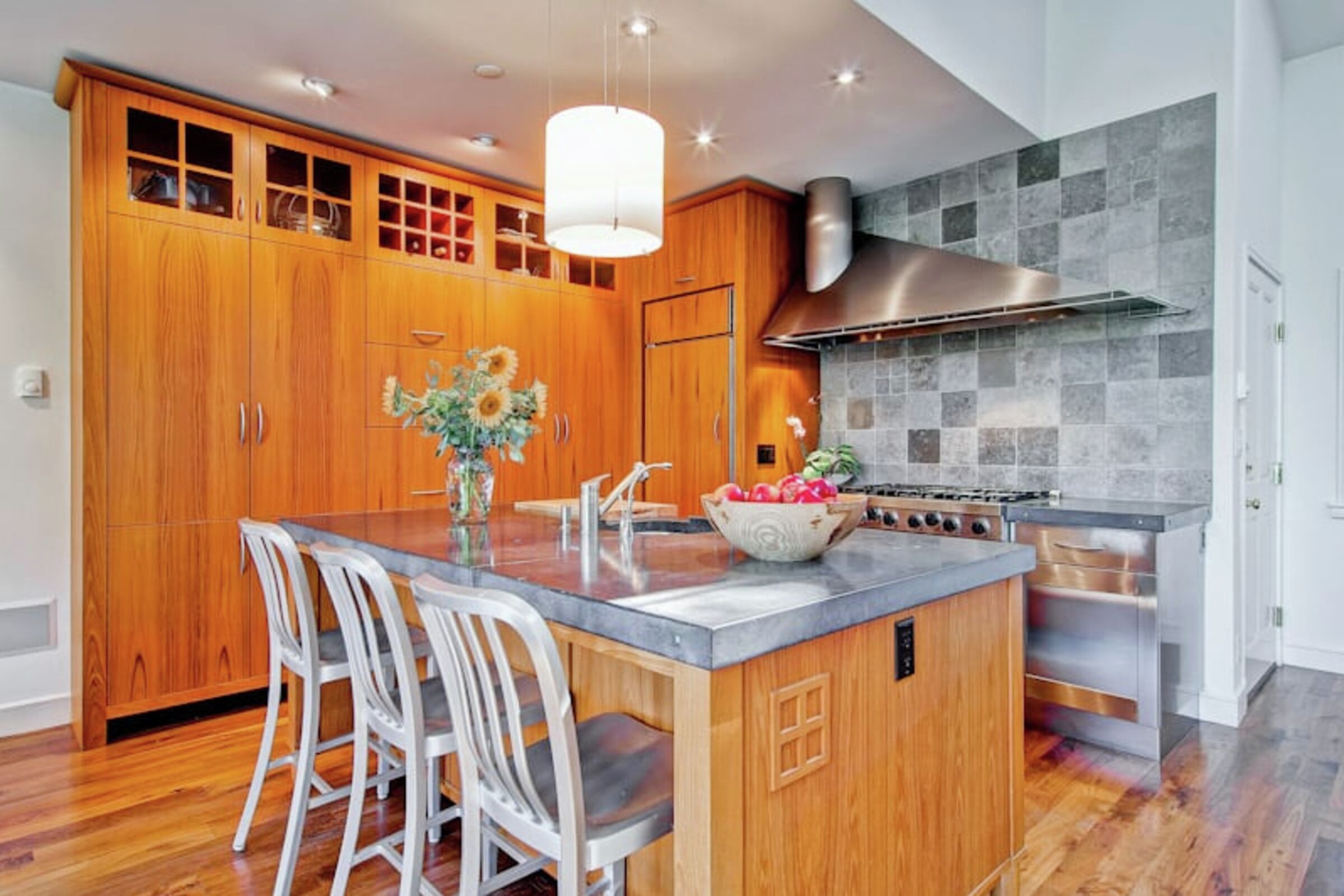 #R4 - Kitchen