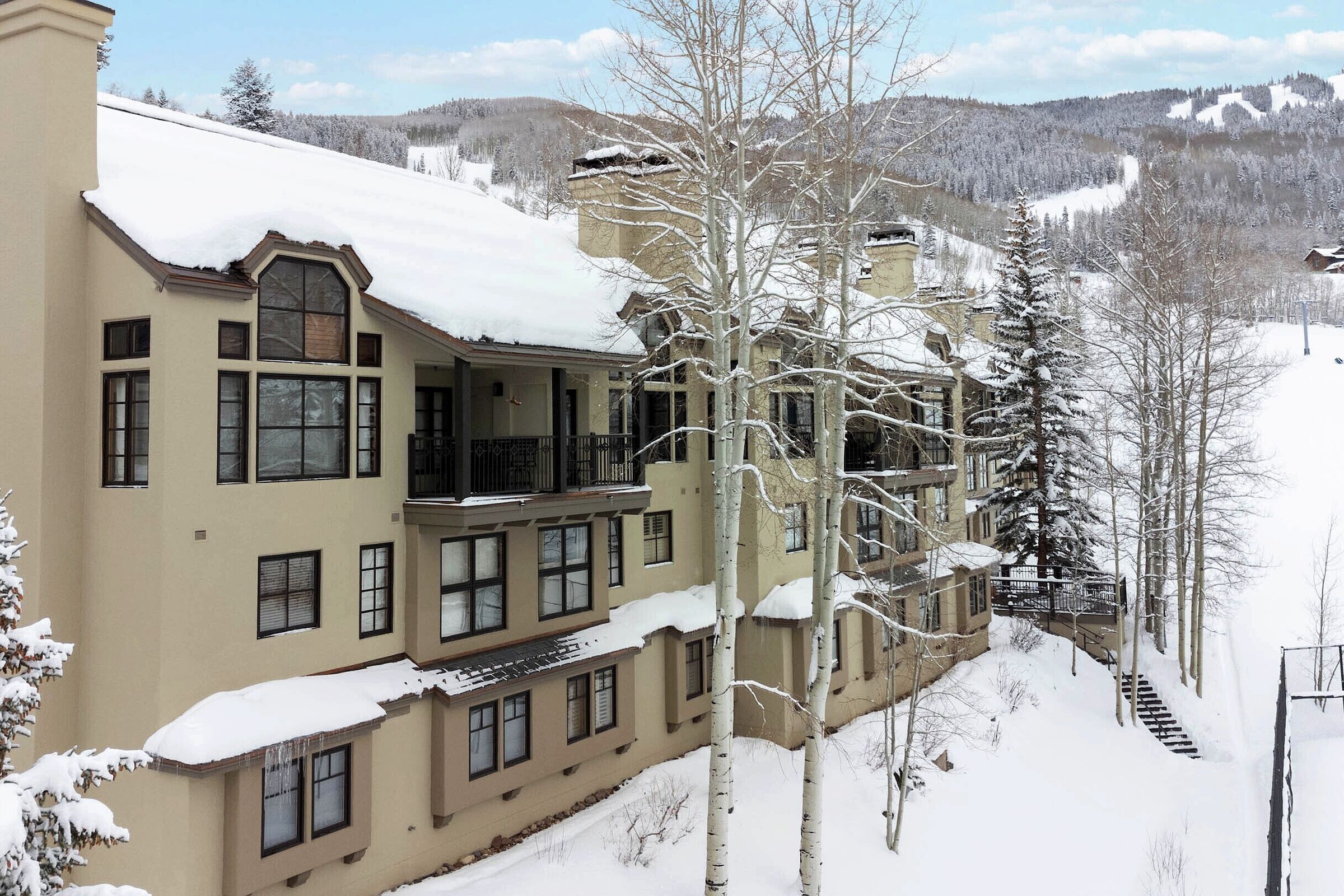 Meadows Townhomes