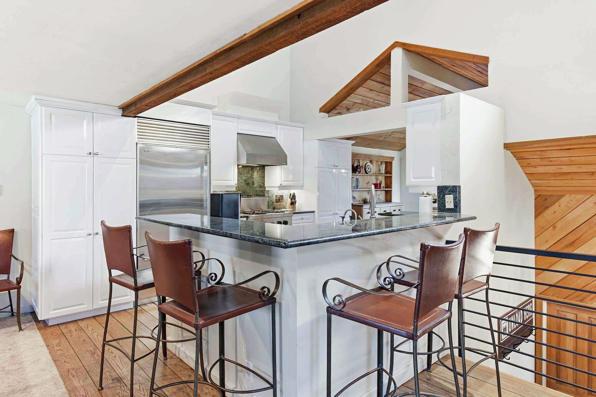#118 - Kitchen