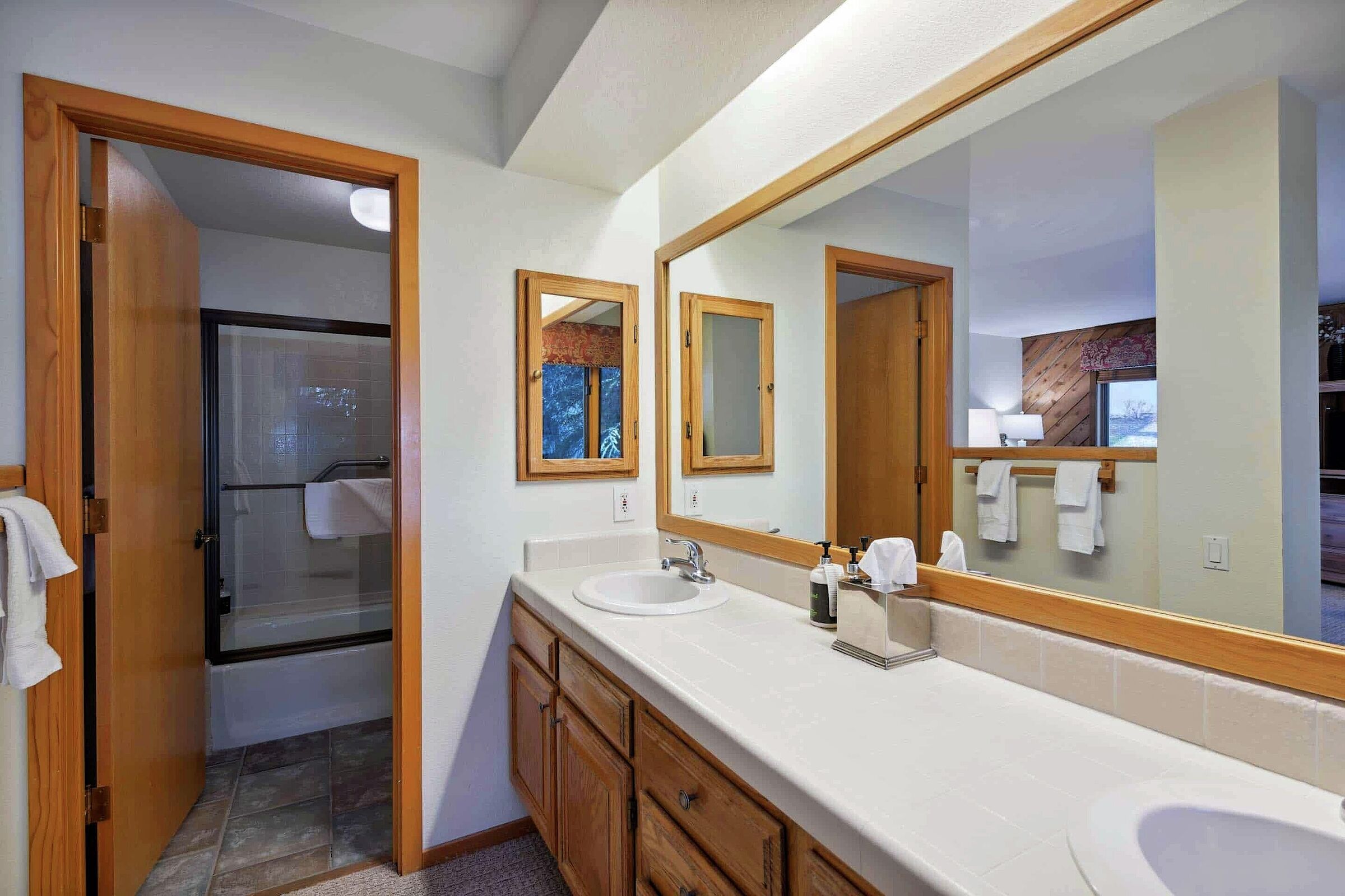 Master Ensuite Bathroom