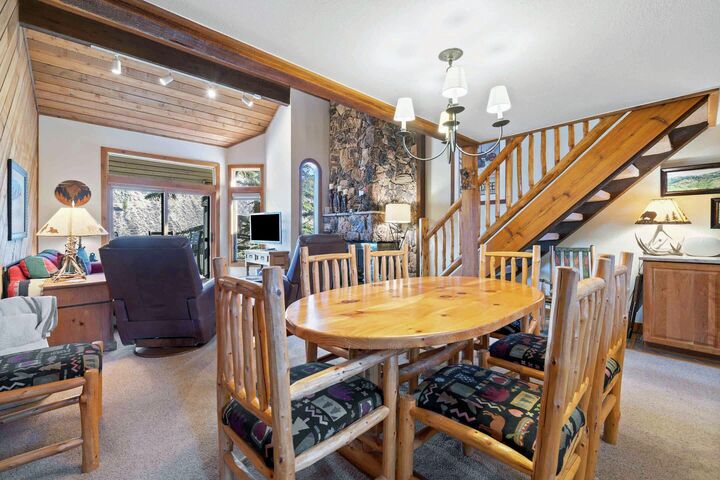 #84 - Dining Area