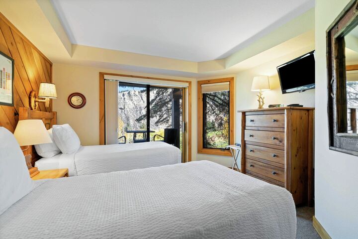 #84 - Bedroom