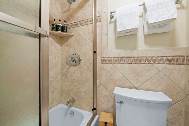 #84 - Bathroom