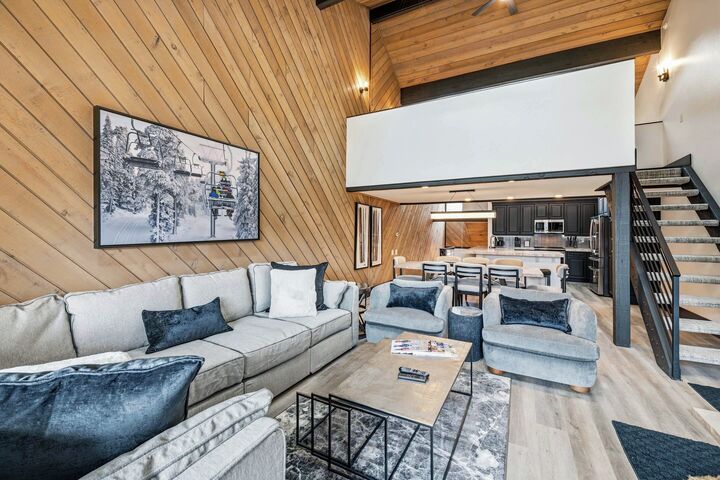 #86 - Living Area