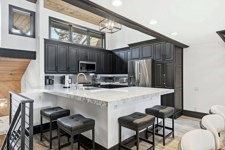 #86 - Kitchen