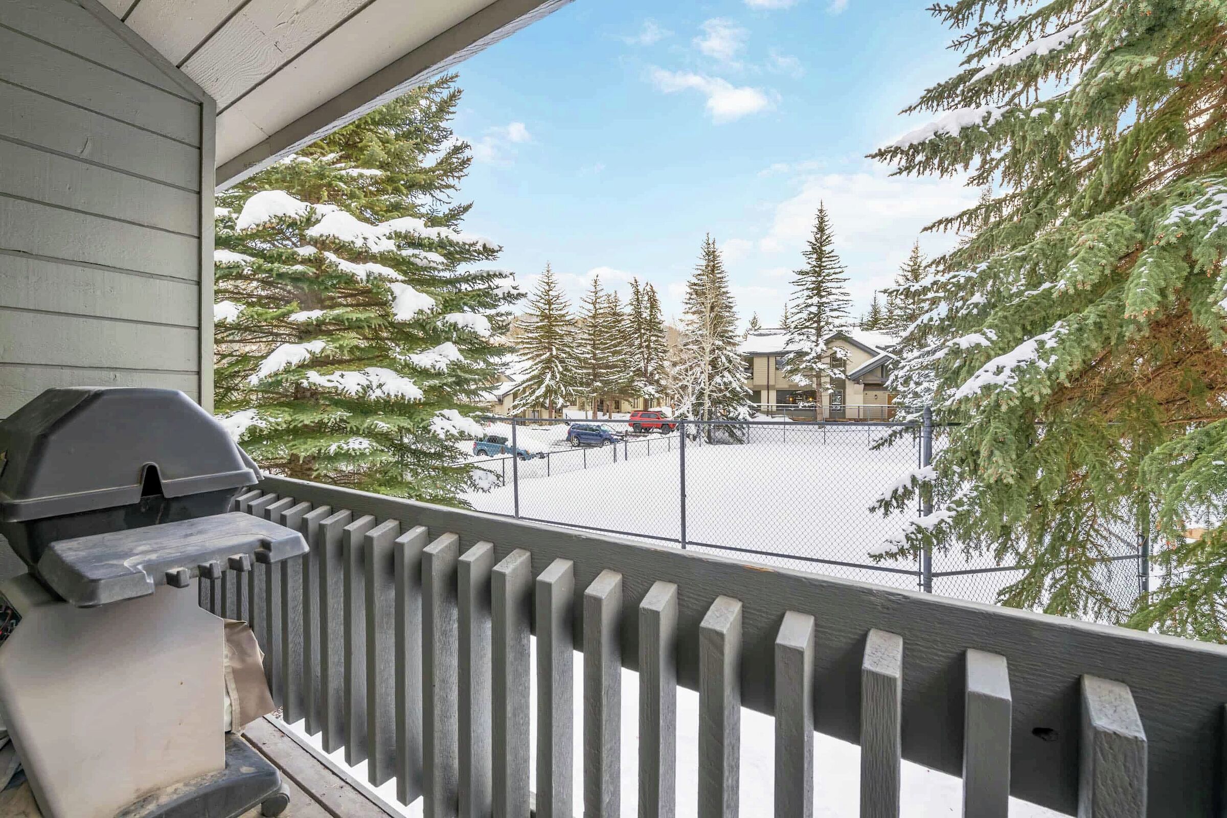 #105 - Balcony with BBQ