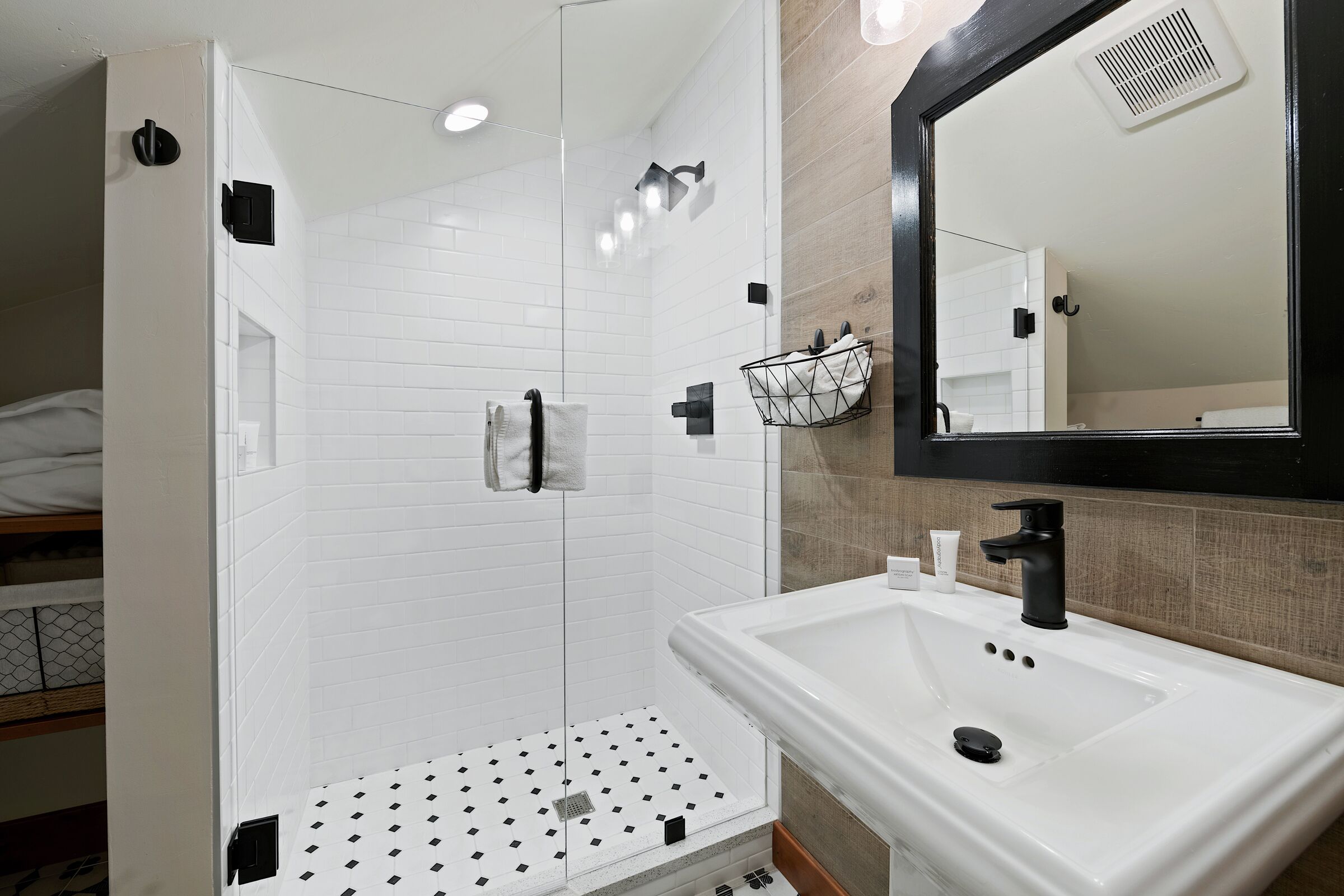 #142 - Bathroom