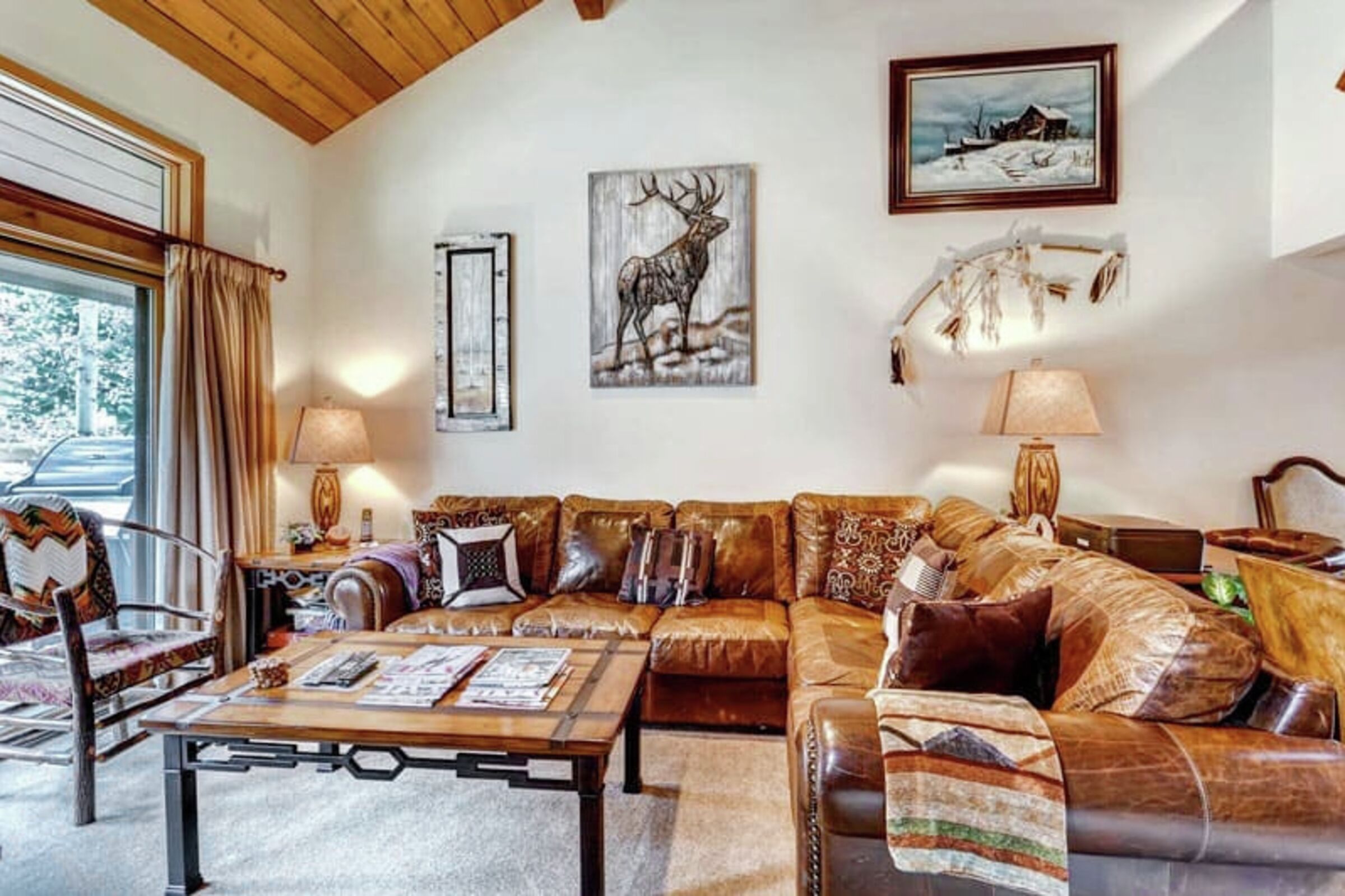 #123 - Living Area