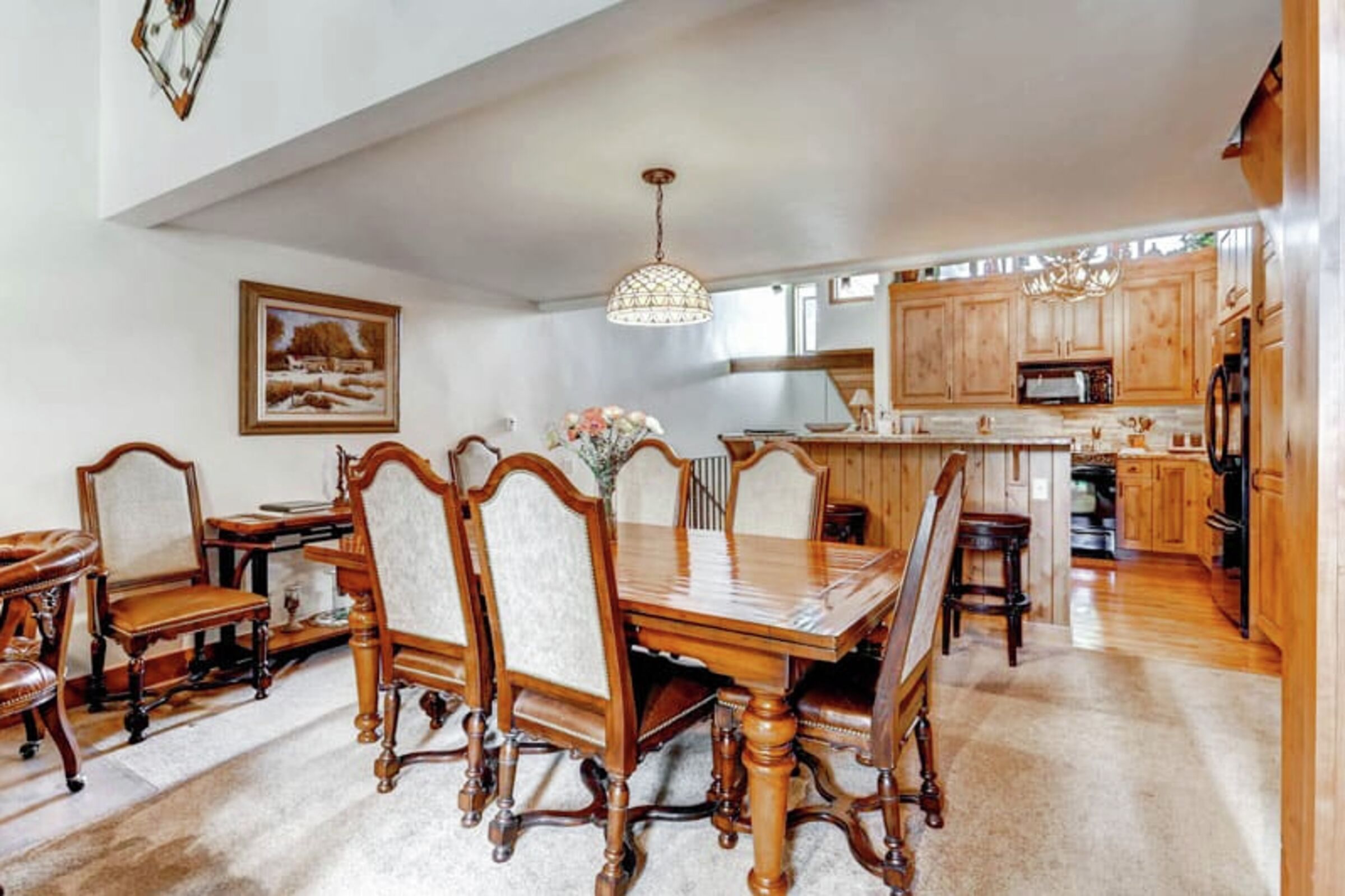 #123 - Dining Area