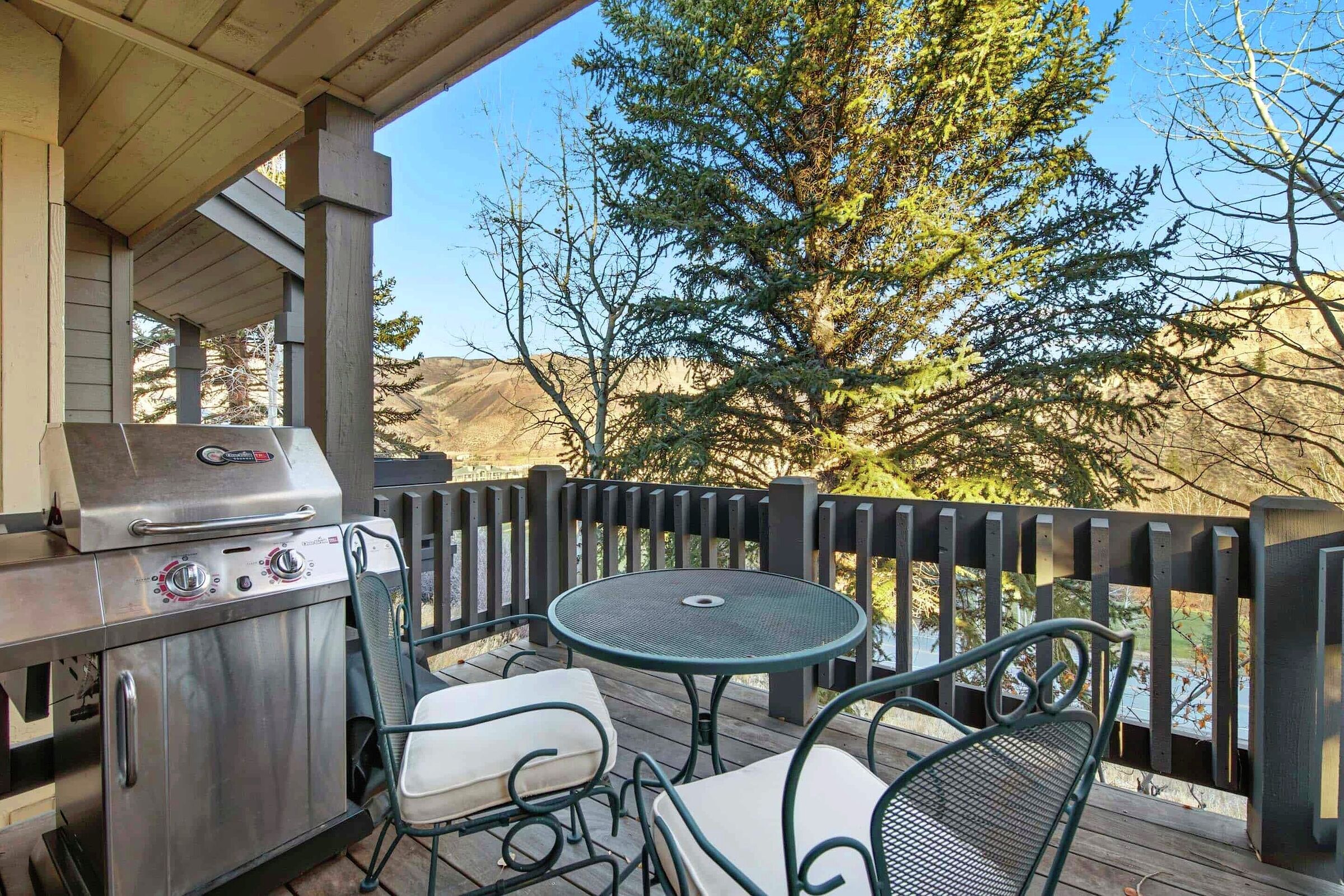 Balcony with BBQ