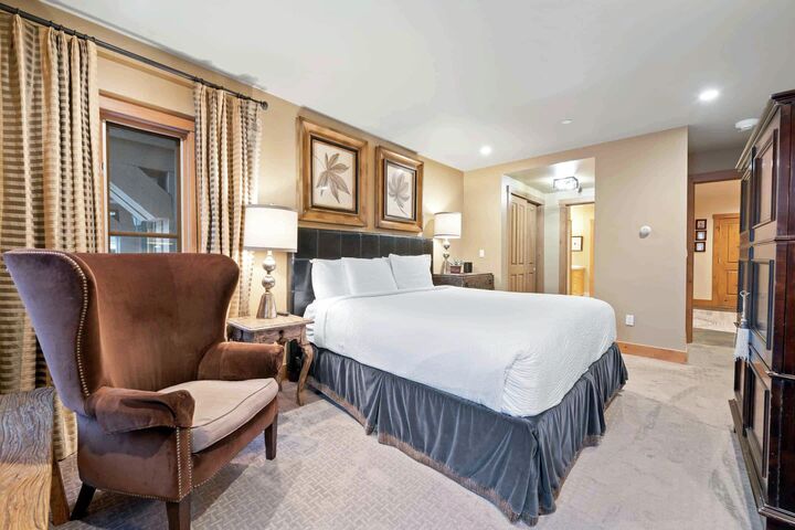 #215 - Master Bedroom