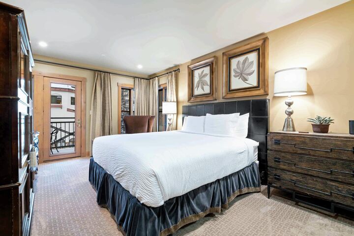 #215 - Master Bedroom