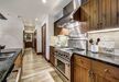 Gallery Thumbnail (3 Bdrm Platinum - Kitchen)