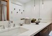 Gallery Thumbnail (Deluxe Lodge Room Bathroom)