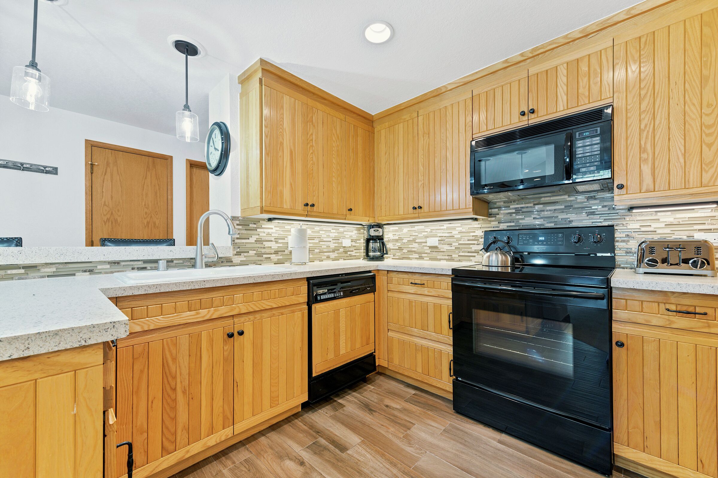 #B230 - Kitchen