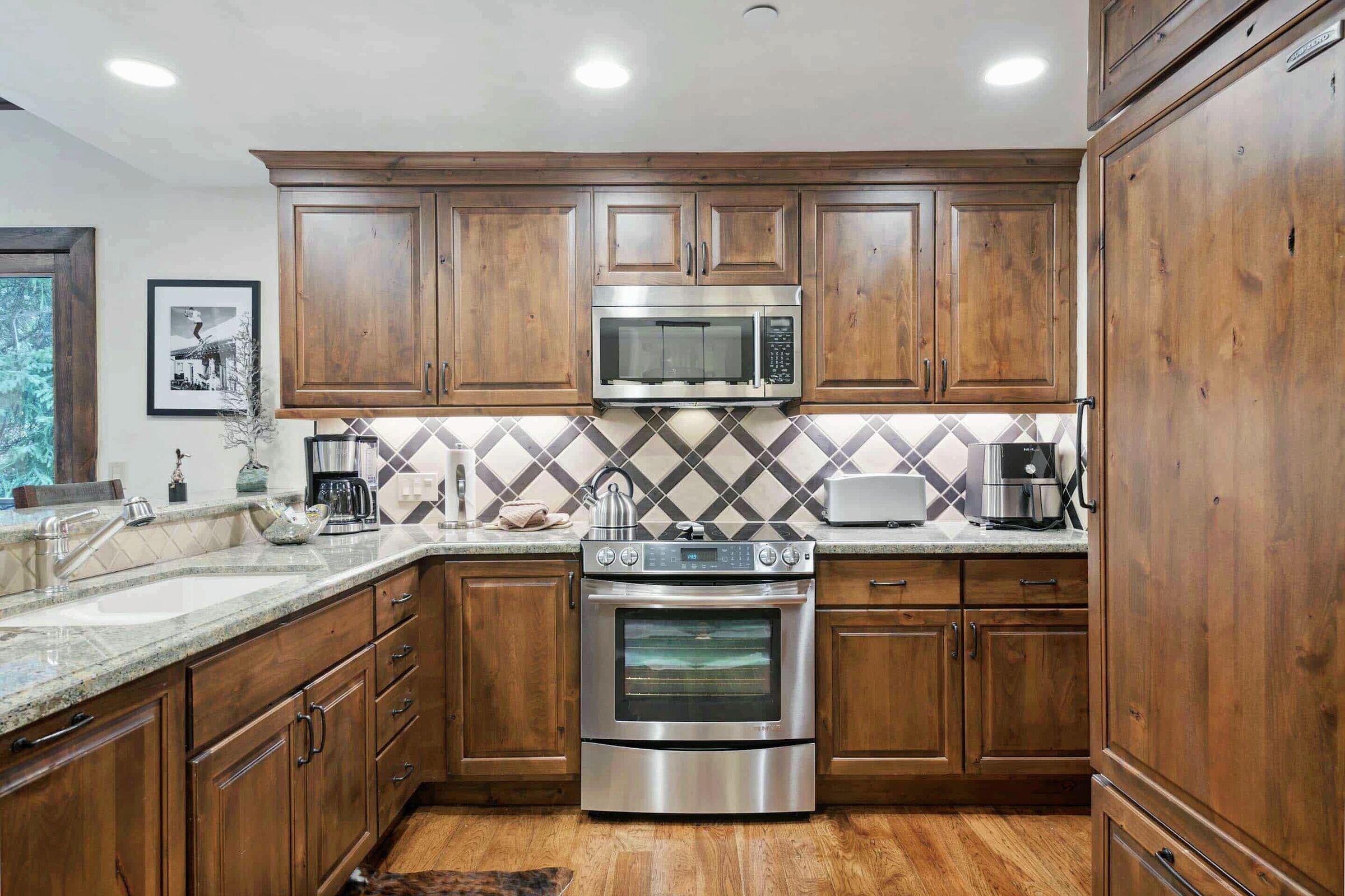 #C110 - Kitchen