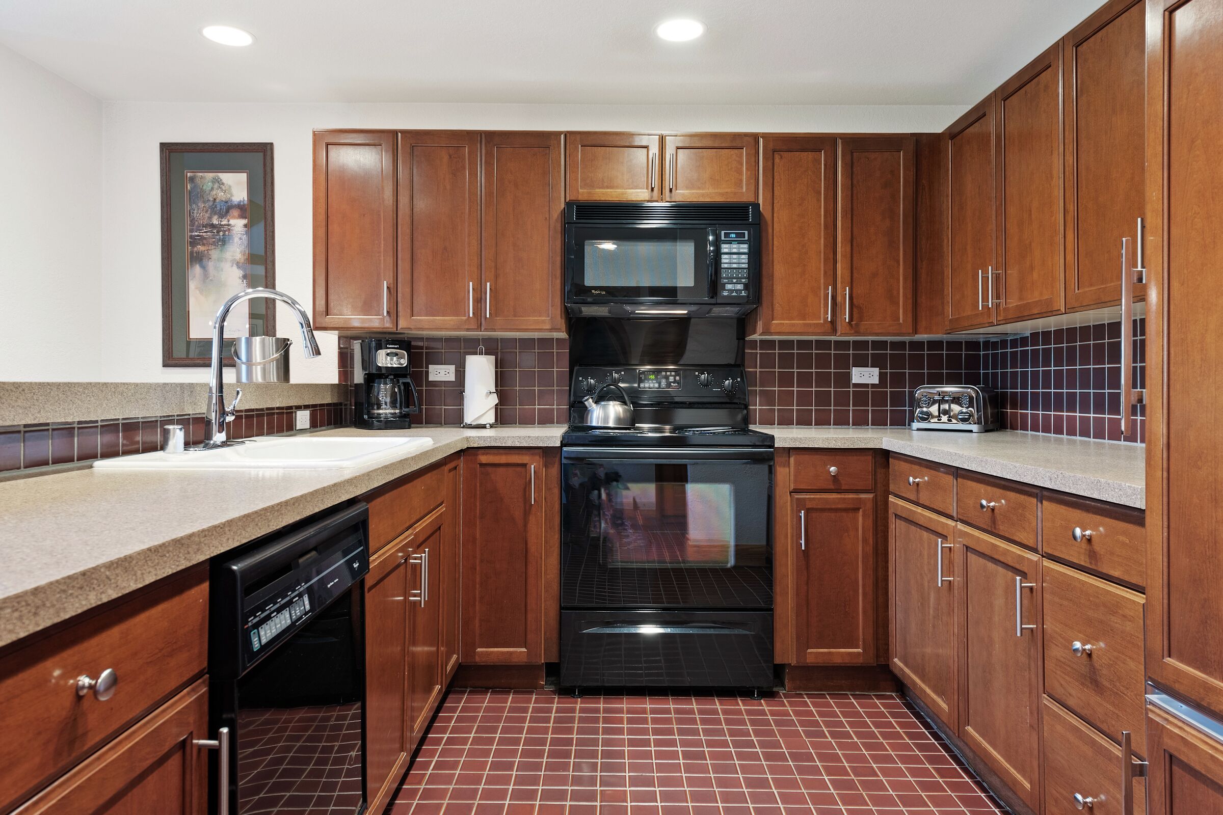 #L011 - Kitchen