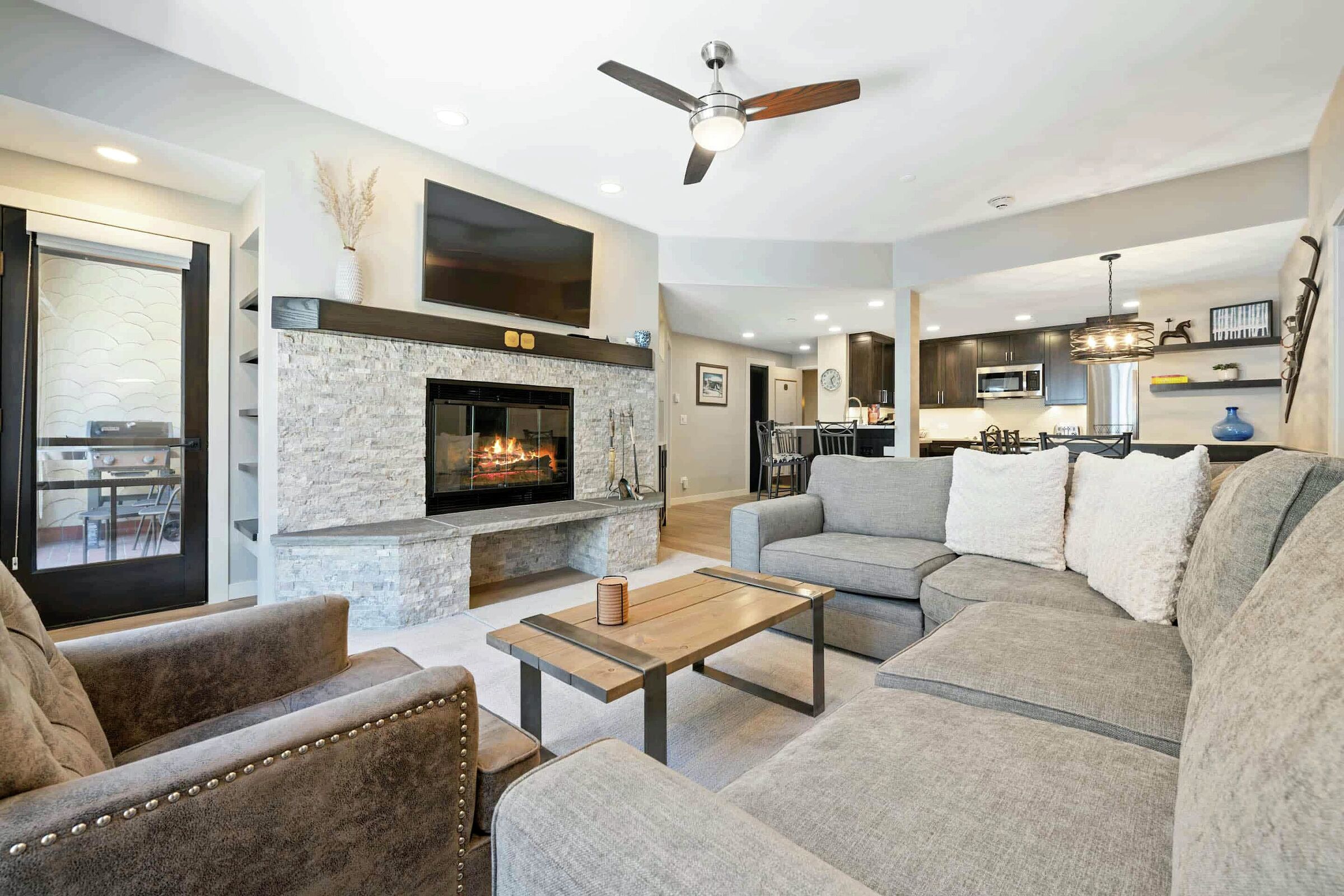 #A250 - Living Area