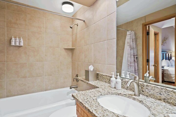 Ensuite Bathroom