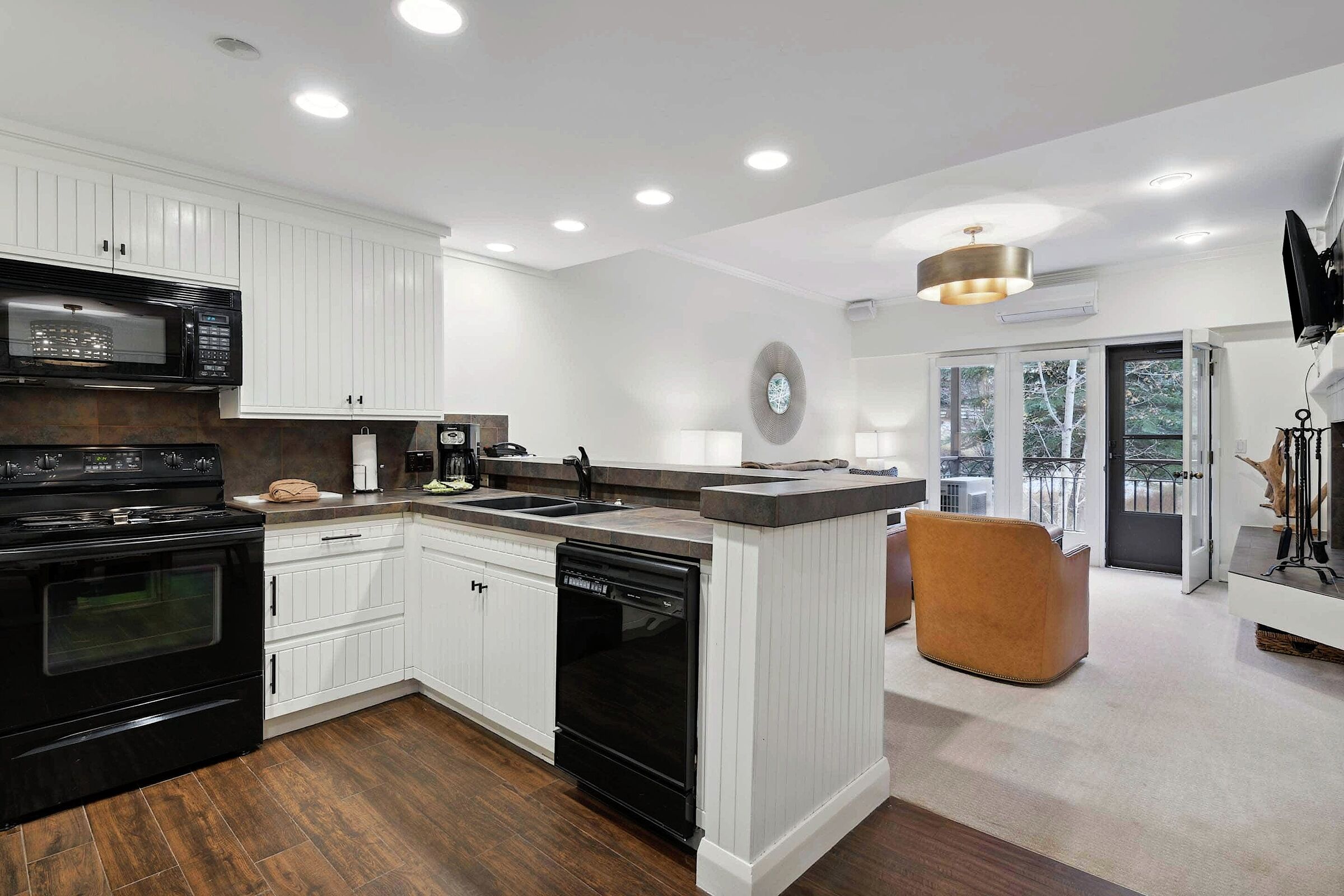 #C130 - Kitchen