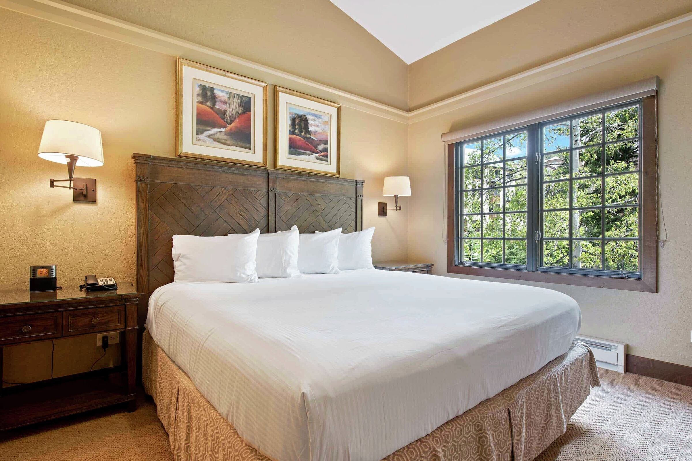 #C210 - Bedroom