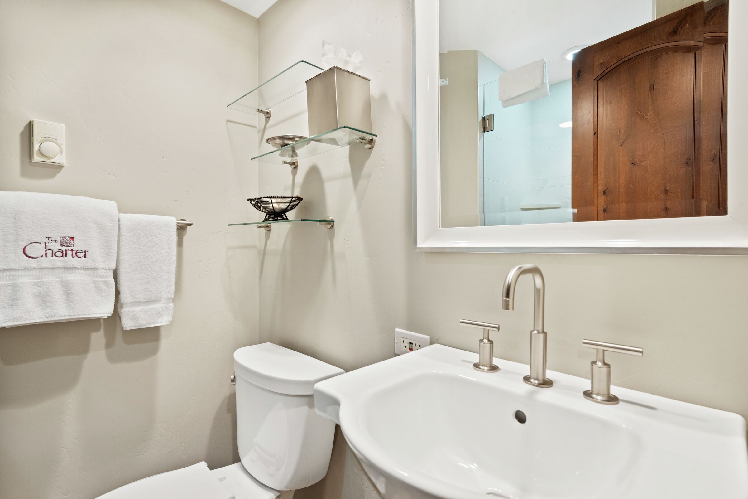 #C230 - Bathroom